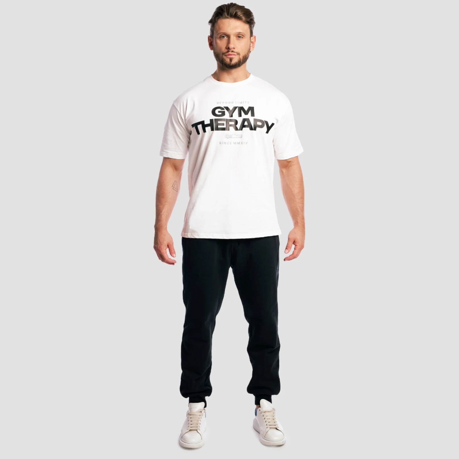GymBeam Tričko Gym Therapy White - Velikost: S | Barva: biela | Hmotnost: 0,275 kg | Balení: 65 · záber 4