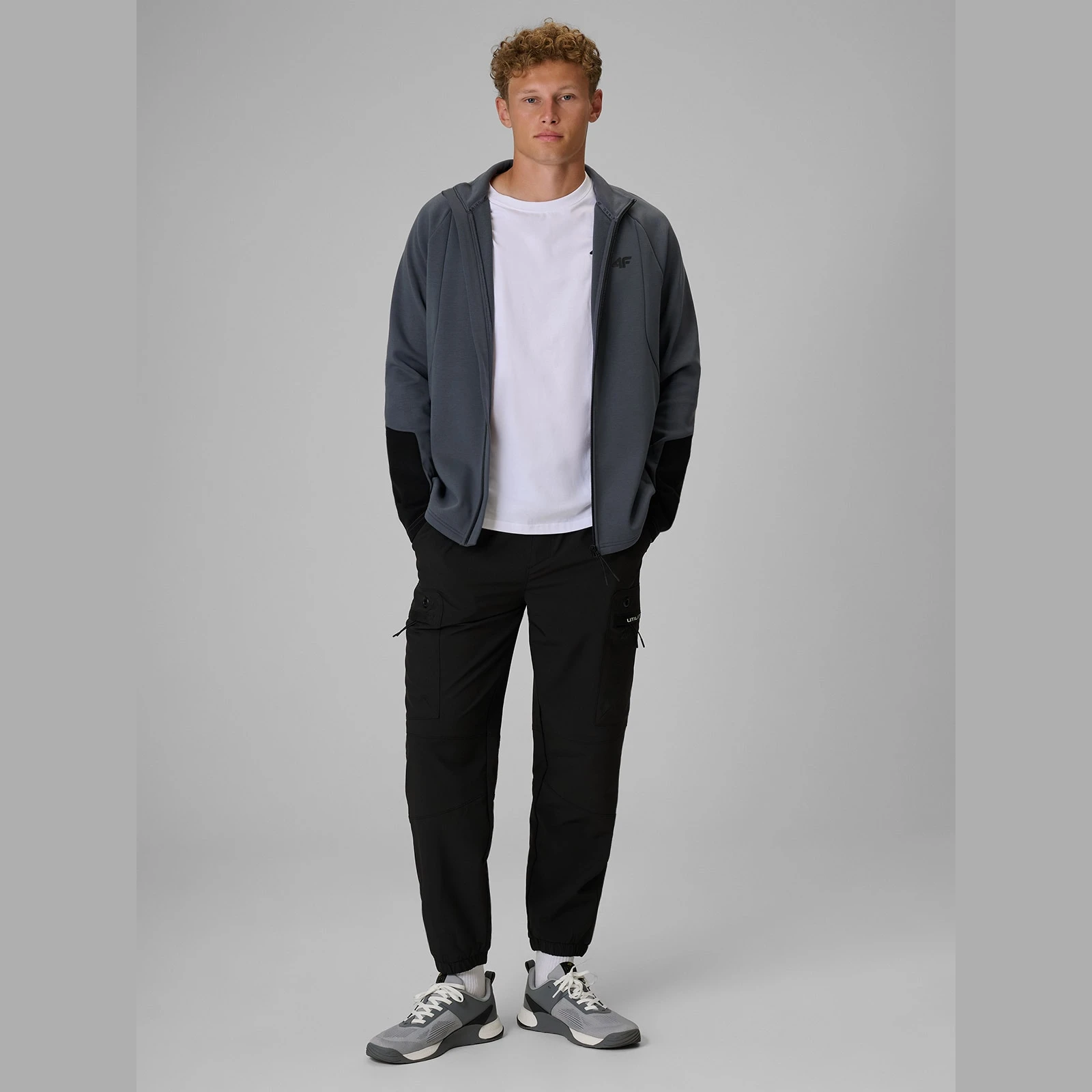 4F Kalhoty casual cargo pánské - černé XXL · záber 1