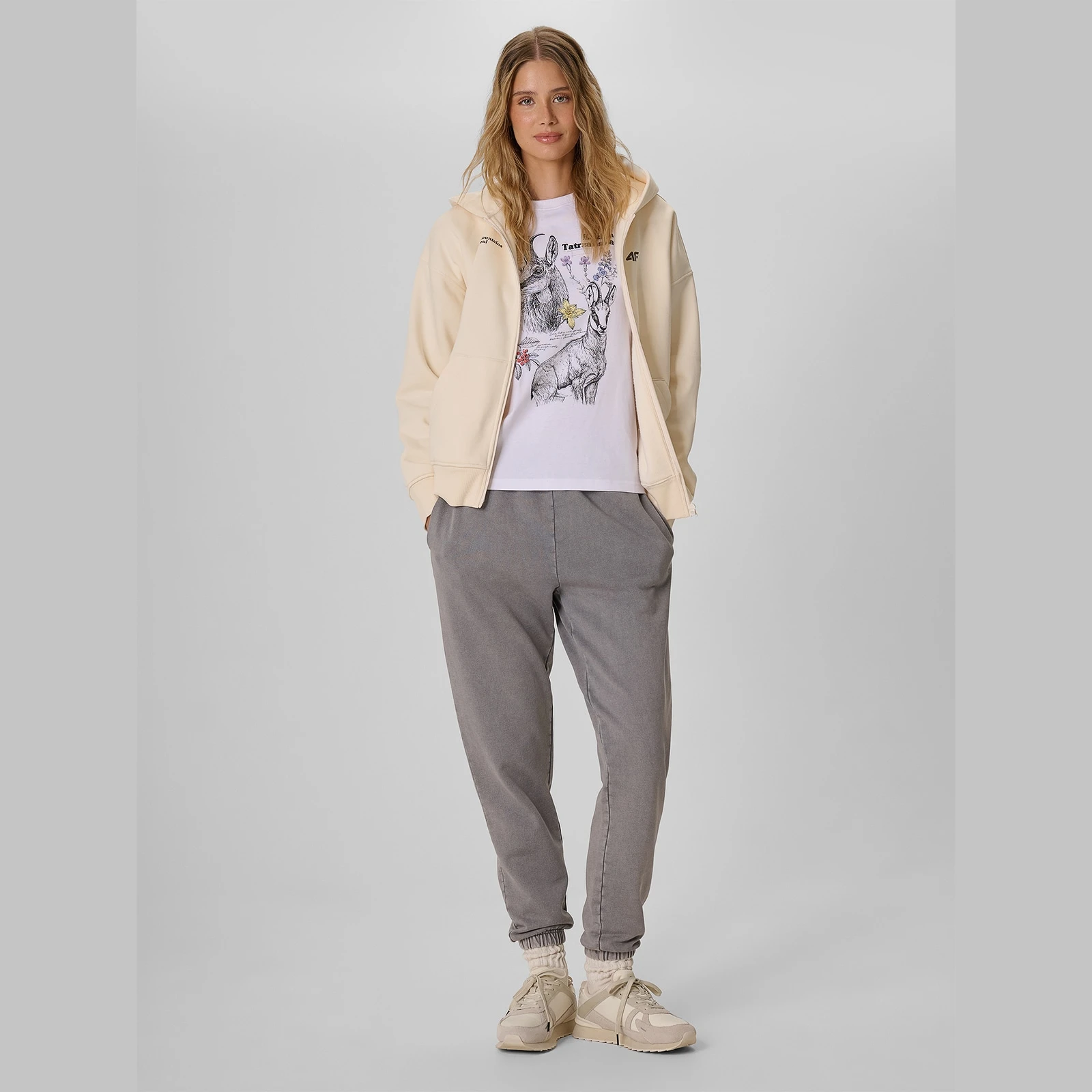 4F TRIKO XS · záber 6