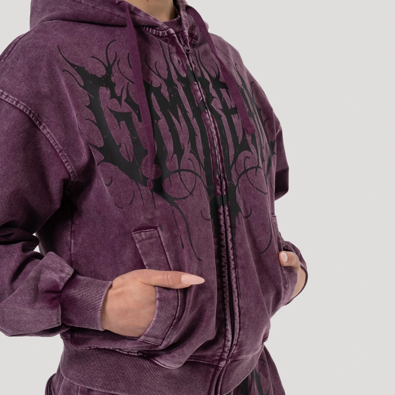 GymBeam Dámská mikina Abyss Raisin - Velikost: XS | Barva: fialová | Pohlavie: Dámské | Hmotnost: 0,64 kg | Balení: 32 · záber 2