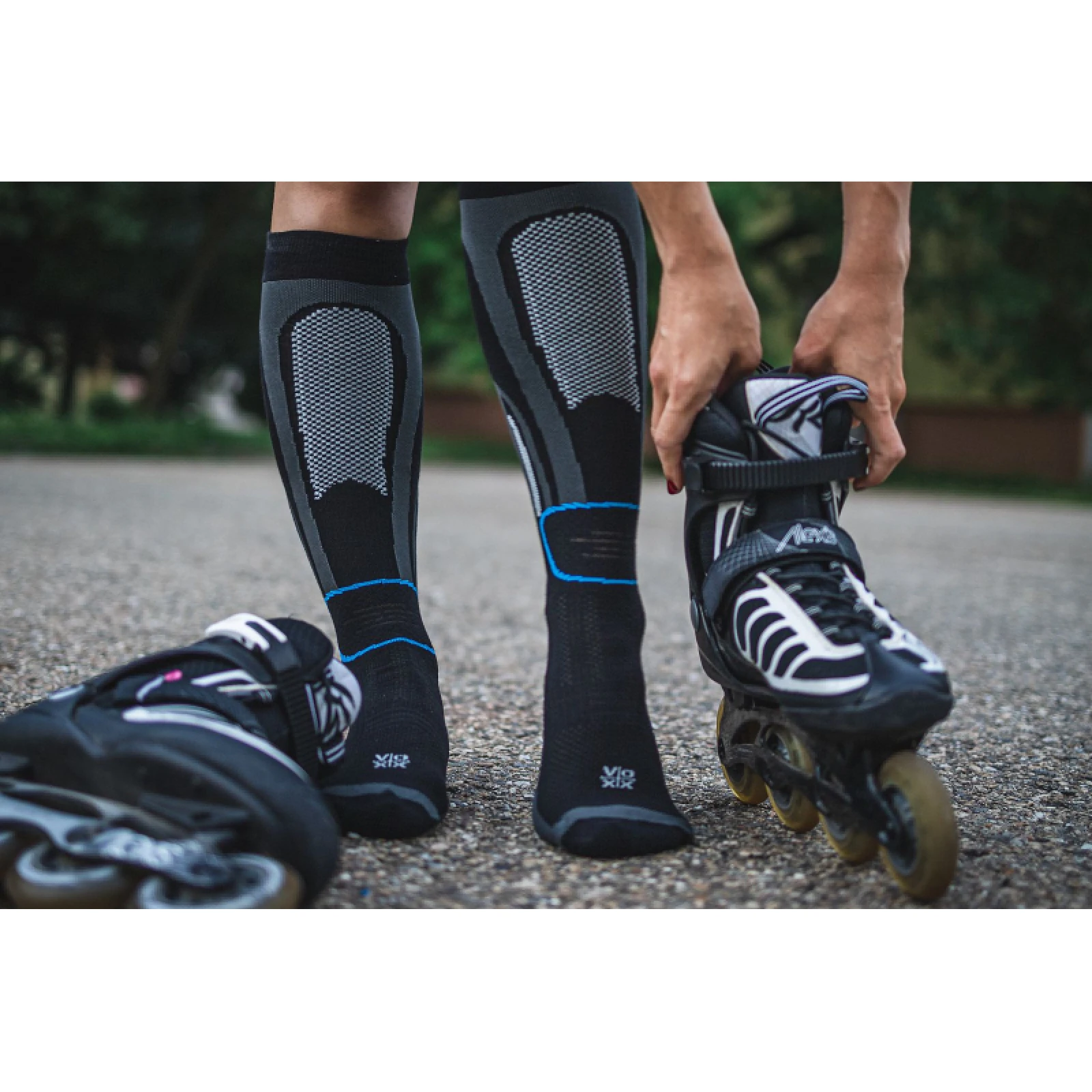 Ponožky do inline bruslí VOXX 1 PACK-In-Line III -černá modrá · záber 4
