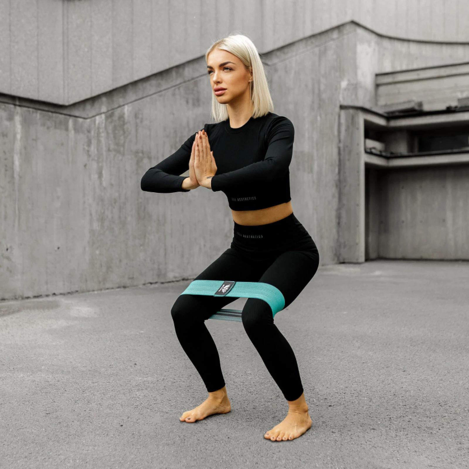 Dámský Crop Top Iron Aesthetics Rib, černý · záber 4
