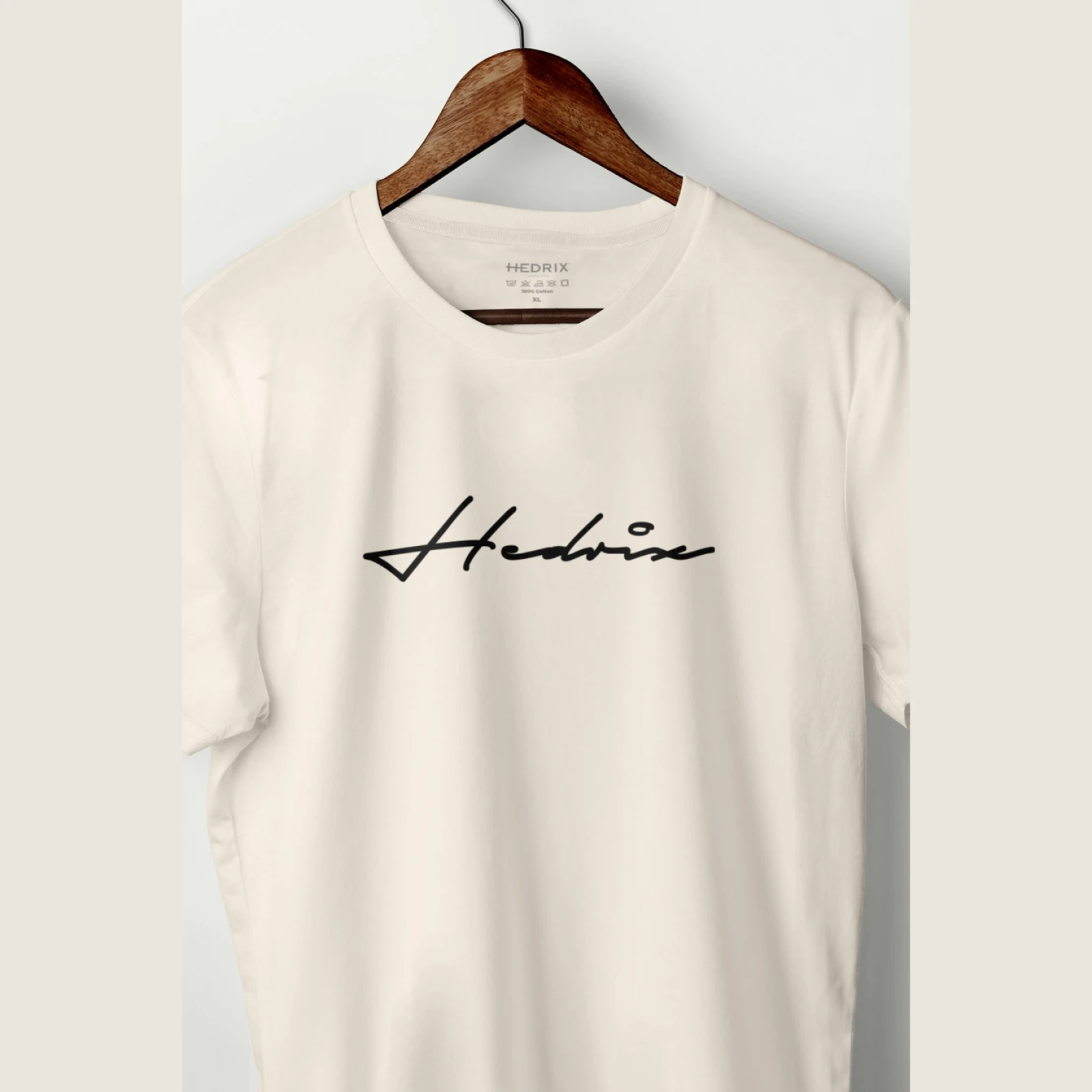 Tričko, Barva Ekru, s Potiskem Hedrix Calligraphy · záber 2