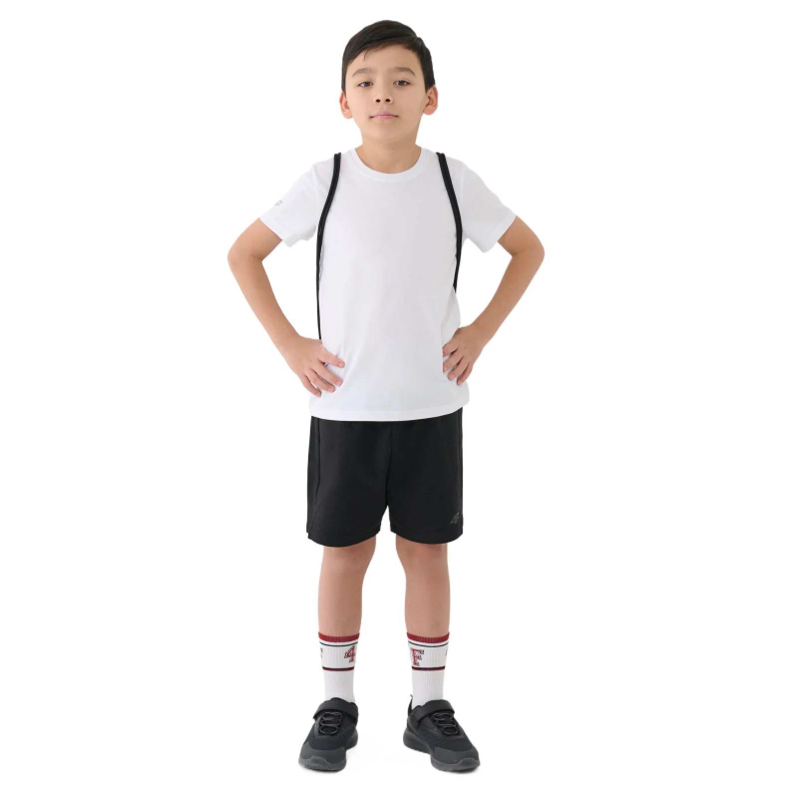 Chlapecká sportovní souprava 4F JUNIOR APPAREL SET-JWSS25TAPSM026-20S-BLACK · záber 2