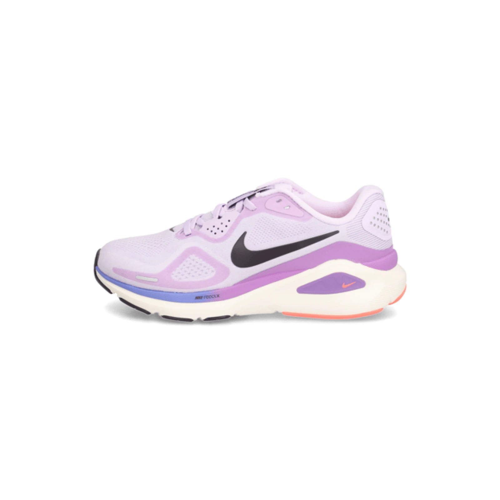 Nike Structure 26 · záber 2