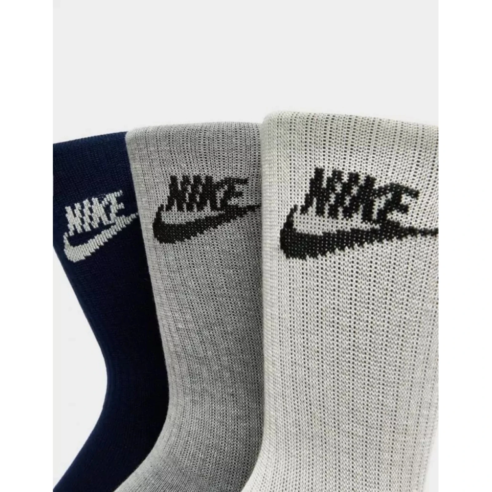 Ponožky NIKE 3 PACK - SPORTSWEAR EVERYDAY ESS · záber 2