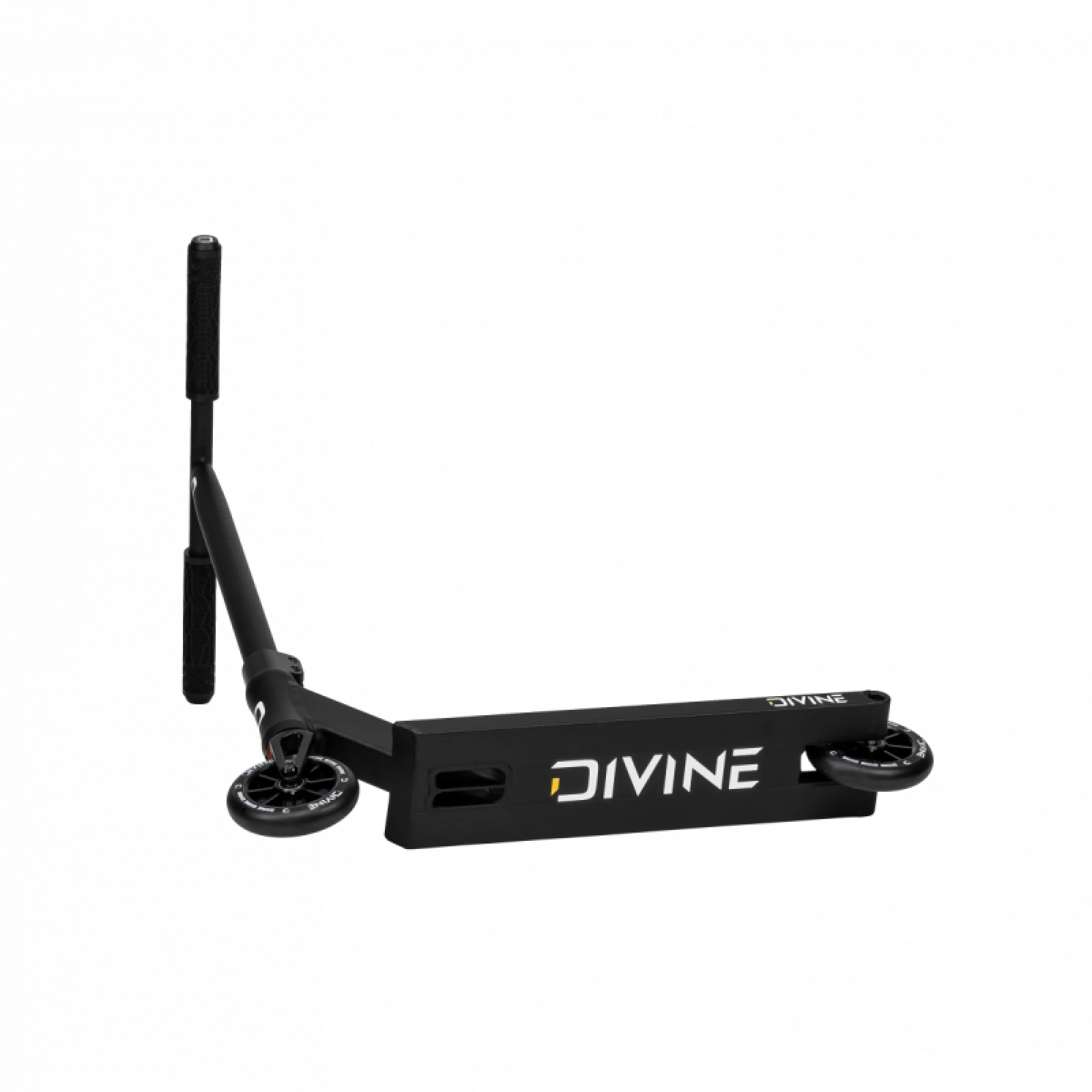 Dětská koloběžka DIVINE STREET - Nyx XS BLACK - 110mm · záber 3