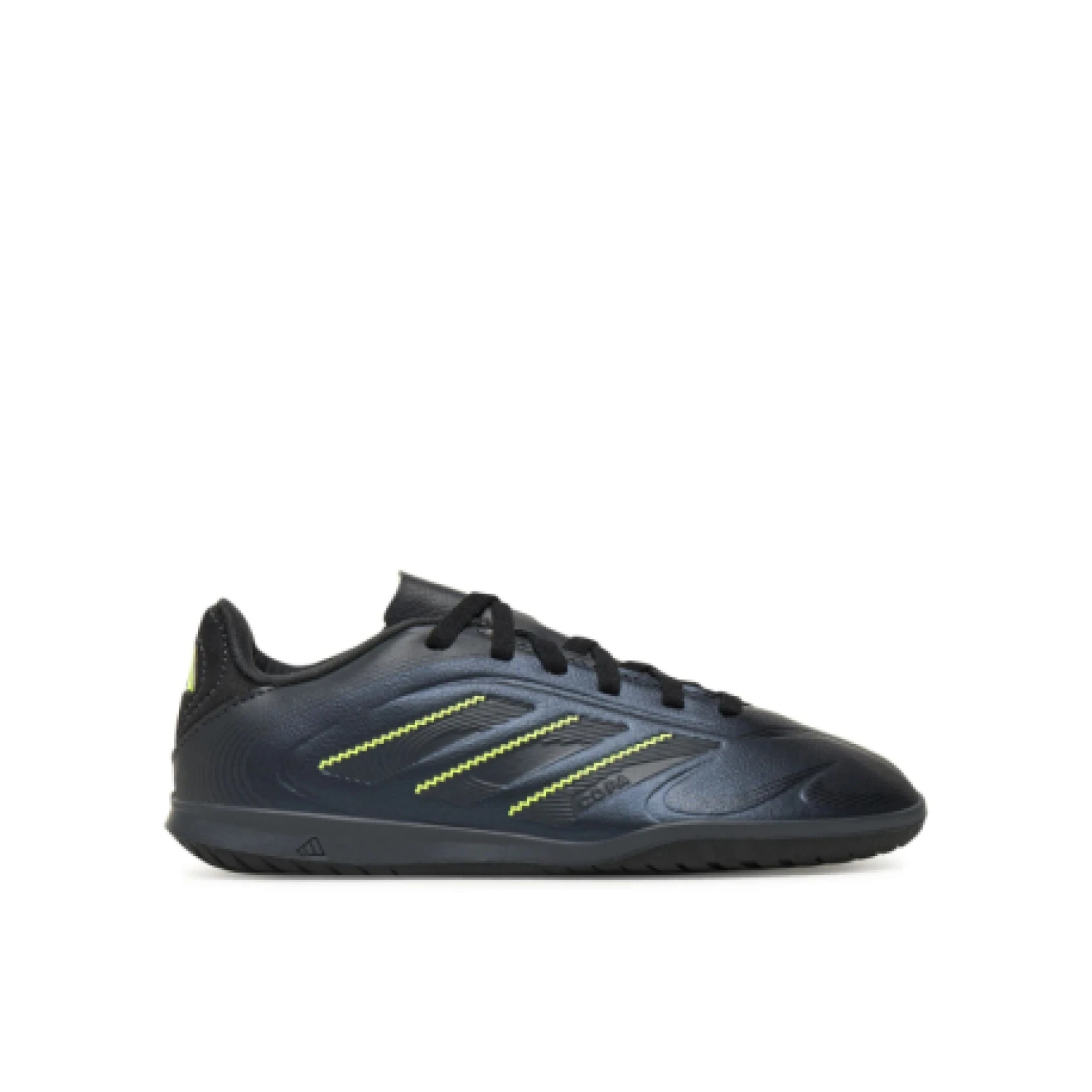 Chlapecké fotbalové kopačky halové ADIDAS Copa Pure III Club K IN core black dgh solid grey lucid lemon · záber 1
