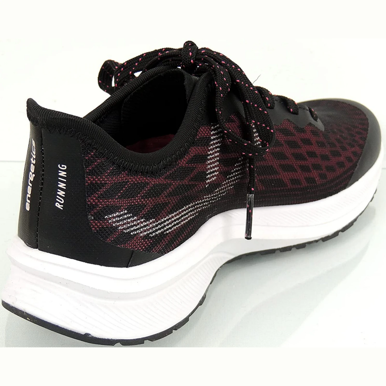 Energetics OZ 2.4 · záber 10