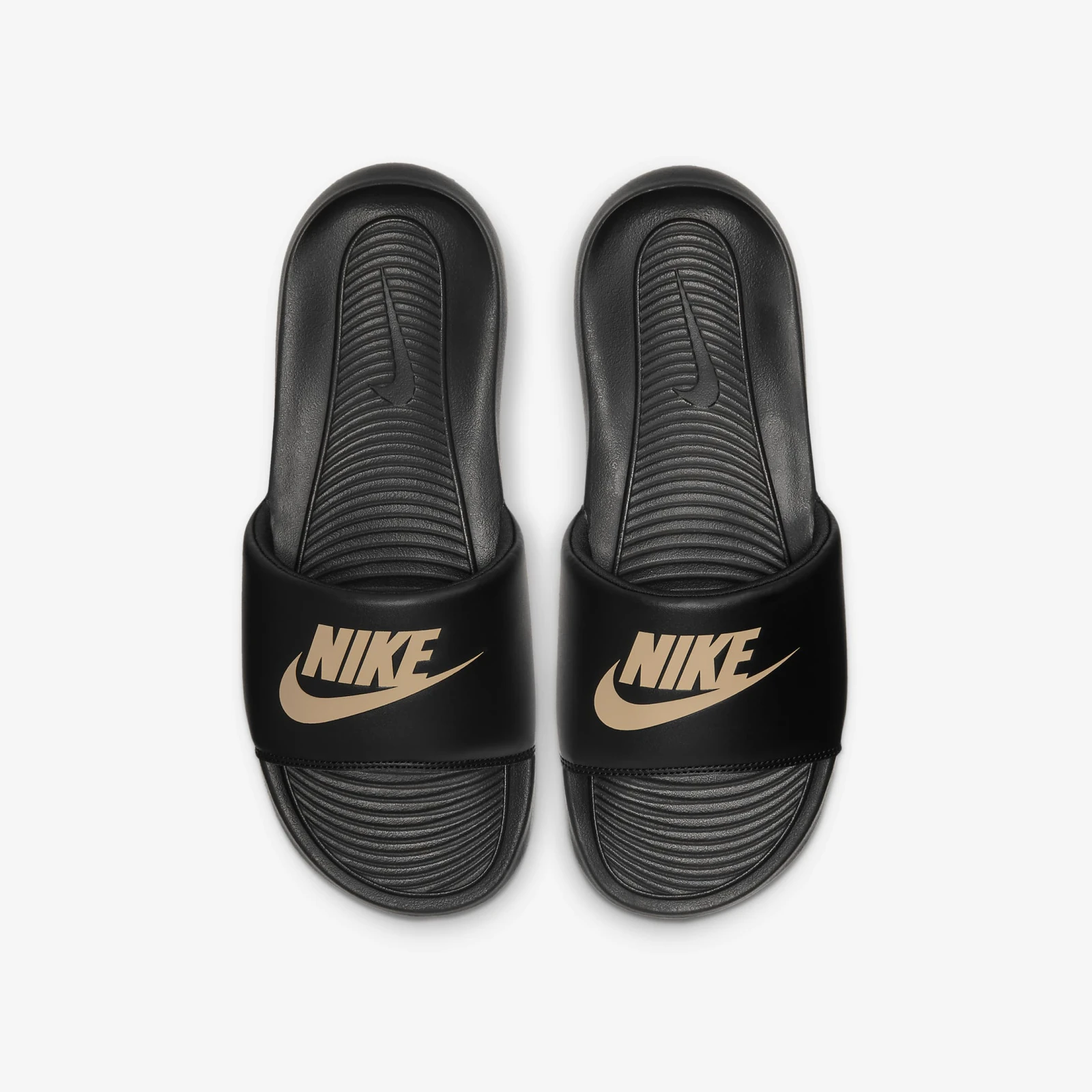 Nike Victori One Slides M Velikost: 38,5 EUR · záber 3