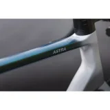 Silniční kolo BASSO Astra disc, Shimano 105 Di2, Microtech MrLite, pop green · záber 5