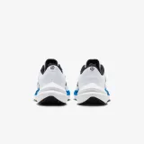 Nike Winflo 10 M Velikost: 45,5 EUR · záber 4