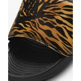 Dámské pantofle (plážová obuv) NIKE Victori One Print Ws black black · záber 4