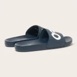 Oakley B1B Slide 2.0 - Velikost: 44 · záber 3