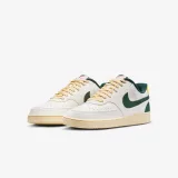Nike Court Vision Low M Velikost: 44,5 EUR · záber 12