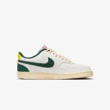 Nike Court Vision Low M Velikost: 44,5 EUR · záber 10