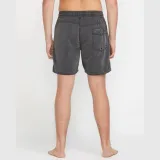 Volcom Center Trunk 17 · záber 2