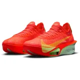 Nike Air Zoom Alphafly 3W Velikost: 40,5 EUR · záber 2