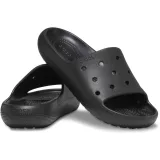 Crocs Classic Slide V2 · záber 2