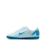 Chlapecké fotbalové kopačky halové NIKE Mercurial Vapor 16 Club Jr IC glacier blue black · záber 2