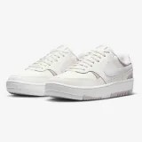 Nike Gamma Force W · záber 2