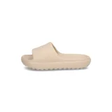 ADILETTE LUMIA · záber 5