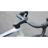Silniční kolo BASSO Astra disc, Shimano 105 Di2, Microtech MrLite, gray asphalt · záber 2