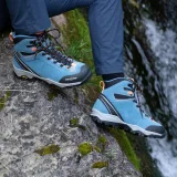 Dámská vysoká turistická obuv TREZETA Drift WP W dark azure peach · záber 3