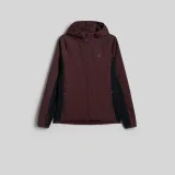 SOFTSHELL · záber 4