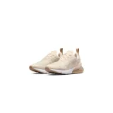 Nike Air Max 270W Velikost: 40,5 EUR · záber 3