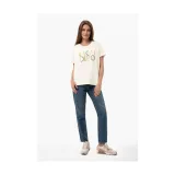 Dámské tričko s krátkým rukávem VOLCANO MADAME-101-CREAM · záber 2