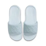 Dámské pantofle (plážová obuv) NIKE Victori One Print W blue tint blue tint armory blue · záber 3