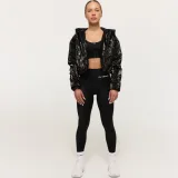 GymBeam Women‘s Prime Jacket Black - Velikost: XS | Barva: čierna | Pohlavie: Dámské | Hmotnost: 0,535 kg | Balení: 14 · záber 5