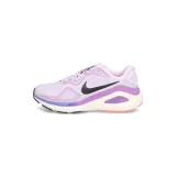 Nike Structure 26 · záber 2
