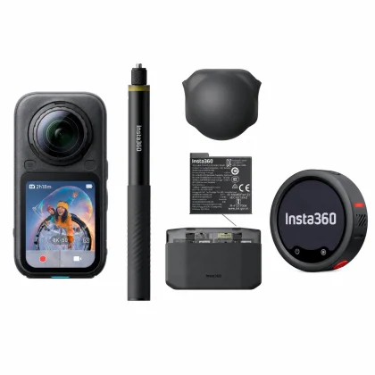 Insta360 X6 Essential Bundle Mic Pro Edition White