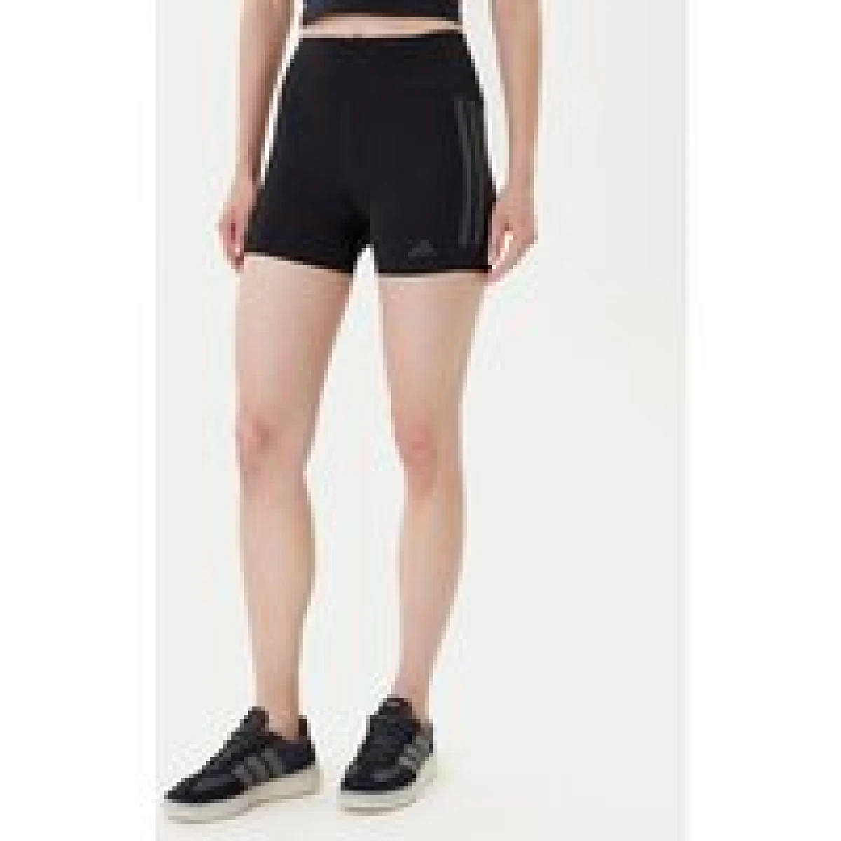 adidas Biciklističke hlače Optime 3-Stripes JG6144 Crna Slim Fit · záber 1