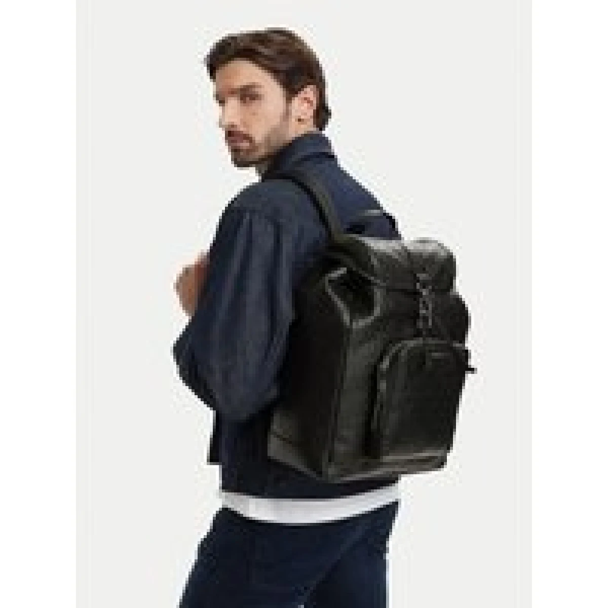 Ruksak KARL LAGERFELD A3M30180 Crna · záber 1