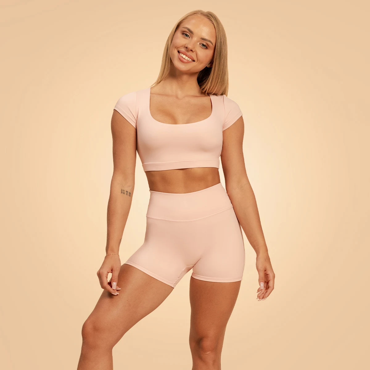 BeastPink Women‘s Sense Shorts Pink · záber 5