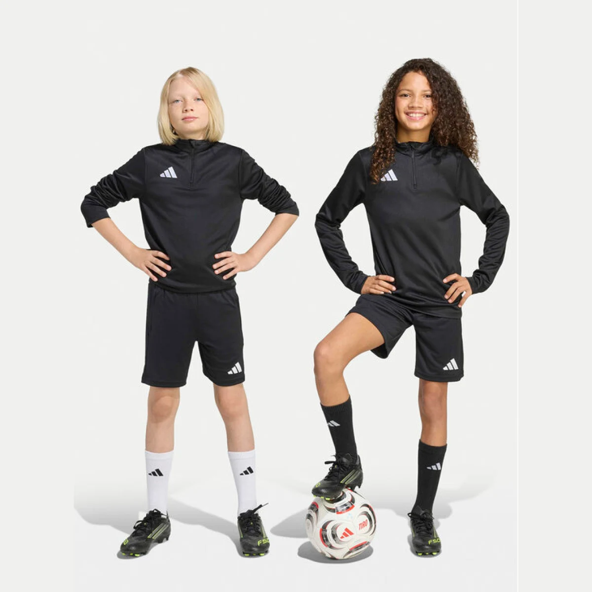 adidas Sportske kratke hlače Entrada 26 Training JZ9131 Crna Regular Fit - Veličina: 7, 8 | Boja: čierna | Dobna skupina: Odrasli | Spol: Dječje · záber 2