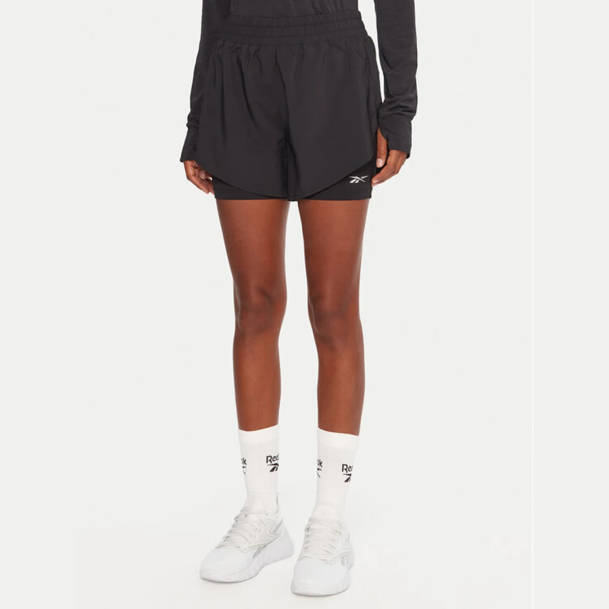 Reebok Sportske kratke hlače RK25186CCW Crna Slim Fit · záber 2