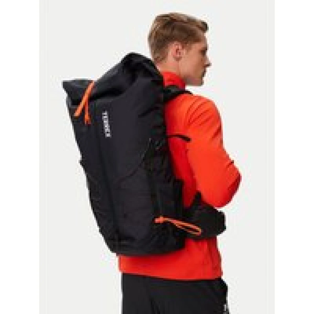 Ruksak adidas Terrex Xperior JY7576 Crna · záber 1