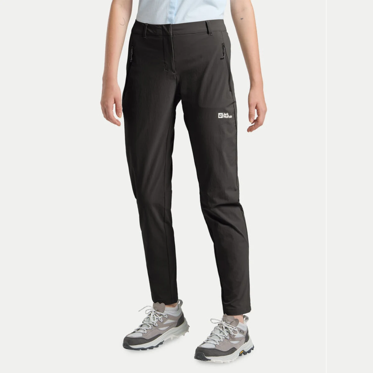 Jack Wolfskin Outdoor hlače Hikeout A63927 Crna Regular Fit · záber 2