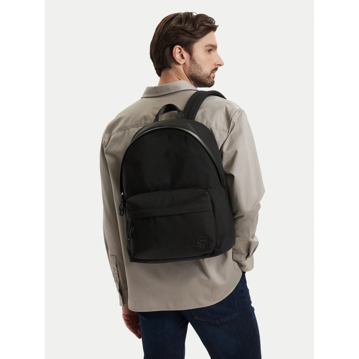 Ruksak KARL LAGERFELD A4M30190 Crna · záber 2