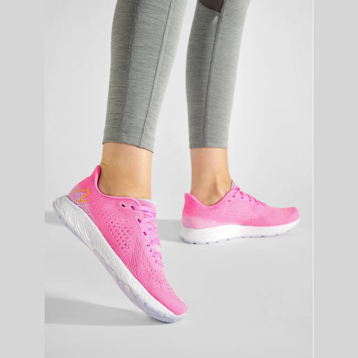 New Balance Tenisice za trčanje Fresh Foam Tempo v2 WTMPOLL2 Ružičasta · záber 2