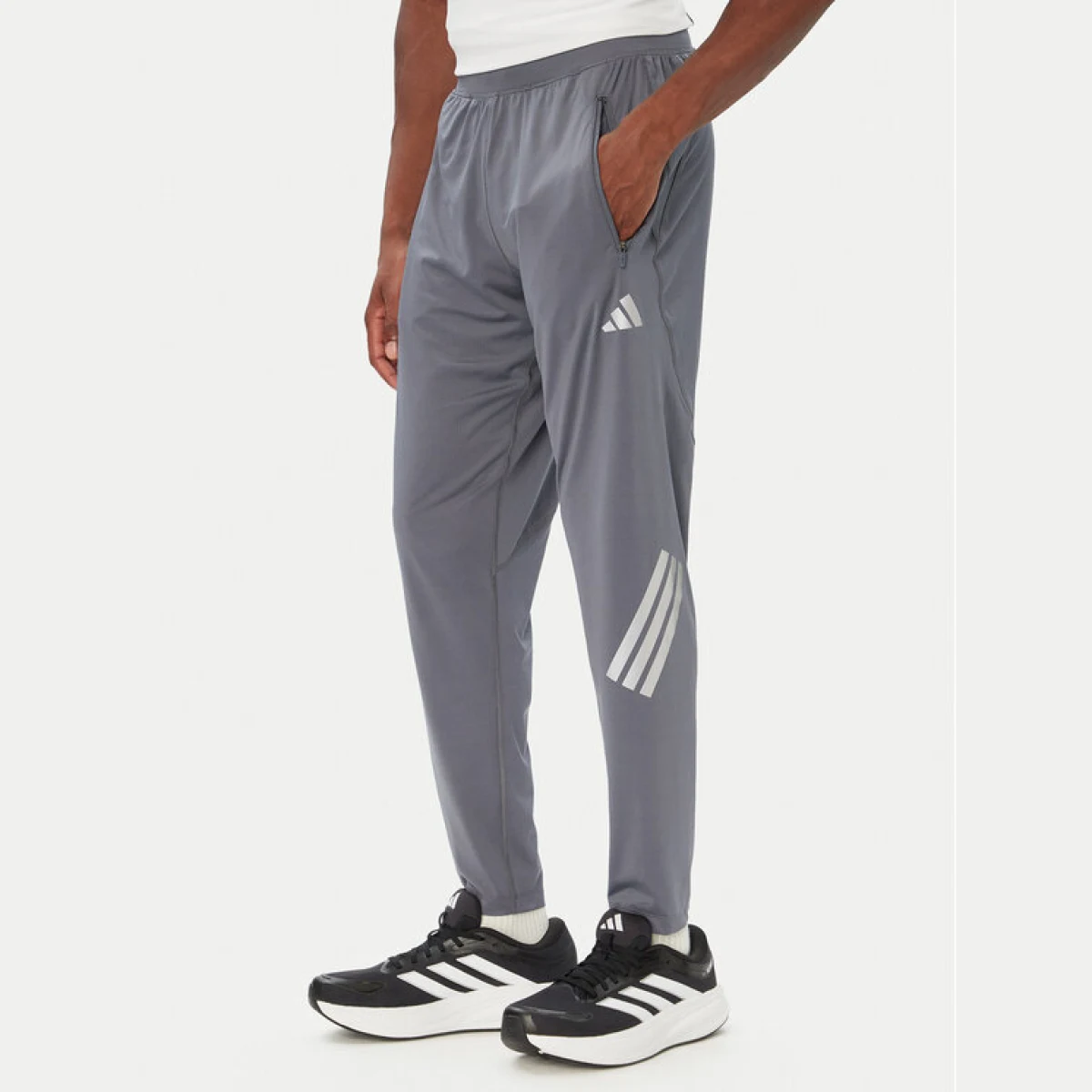 adidas Donji dio trenerke Adi365 Iconic KS5806 Tamno siva Regular Fit - Veličina: S | Boja: sivá | Dobna skupina: Odrasli | Spol: Muško · záber 2
