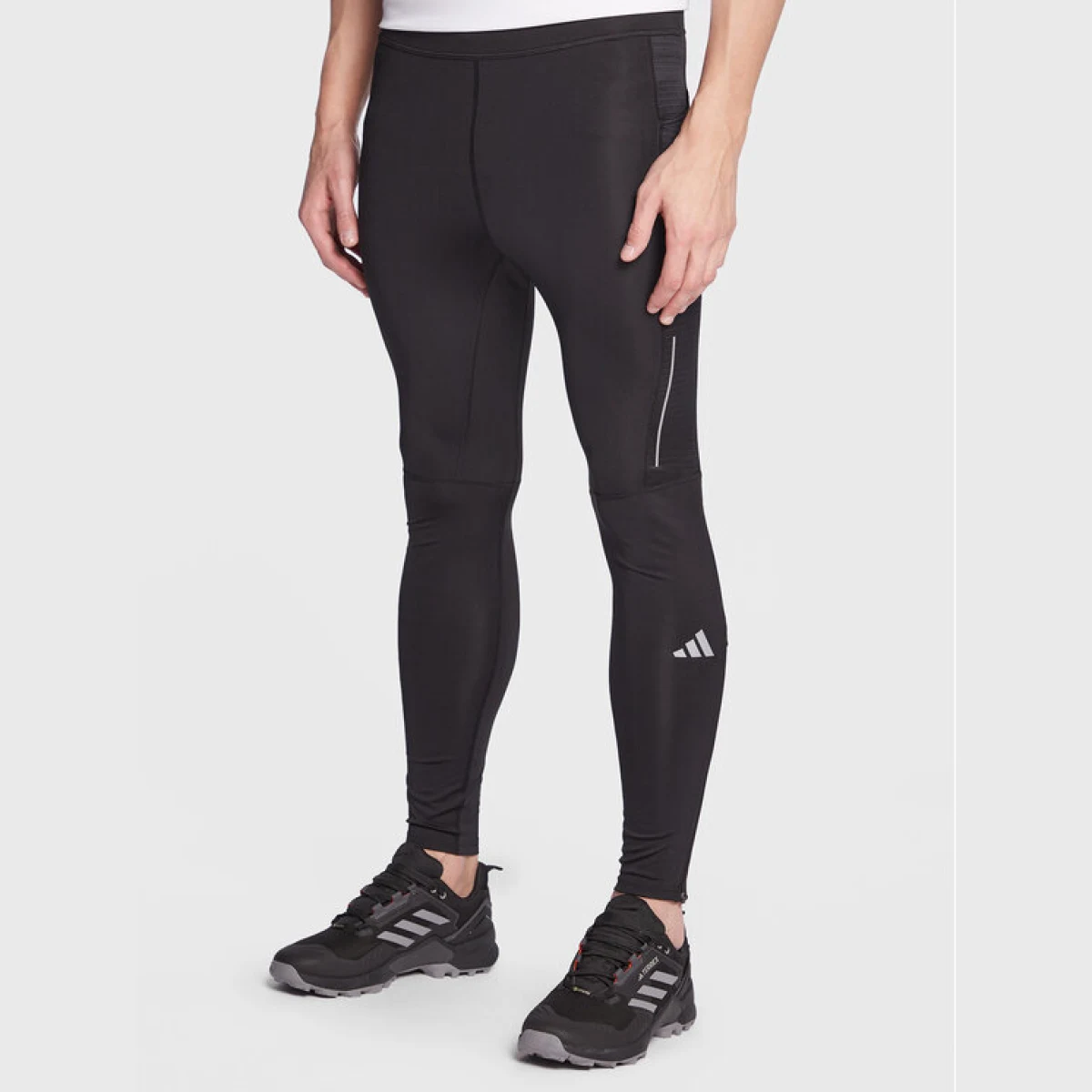 adidas Leggings Own the Run Leggings HM8444 Crna Fitted Fit · záber 2