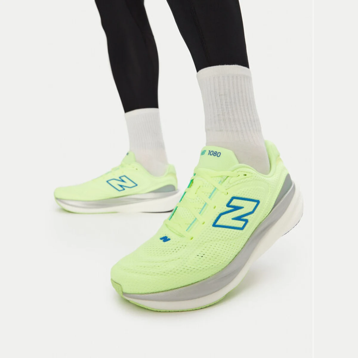 New Balance Tenisice za trčanje Infinion 1080 v15 M10802HR Zelena · záber 2