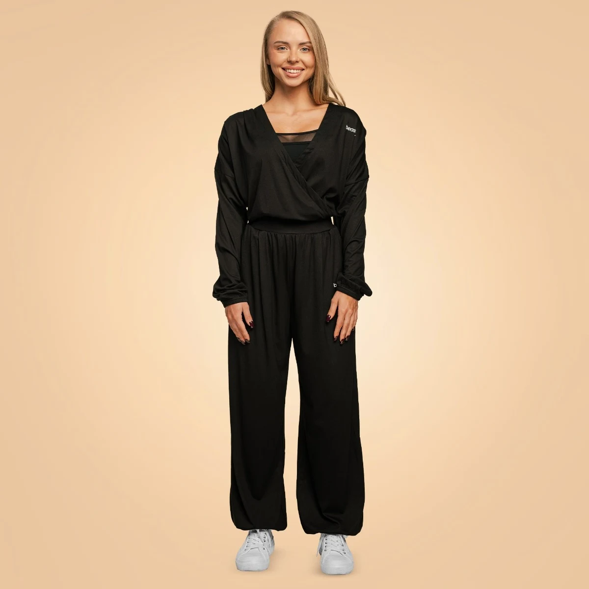 BeastPink Women‘s Breeze Top Black · záber 5