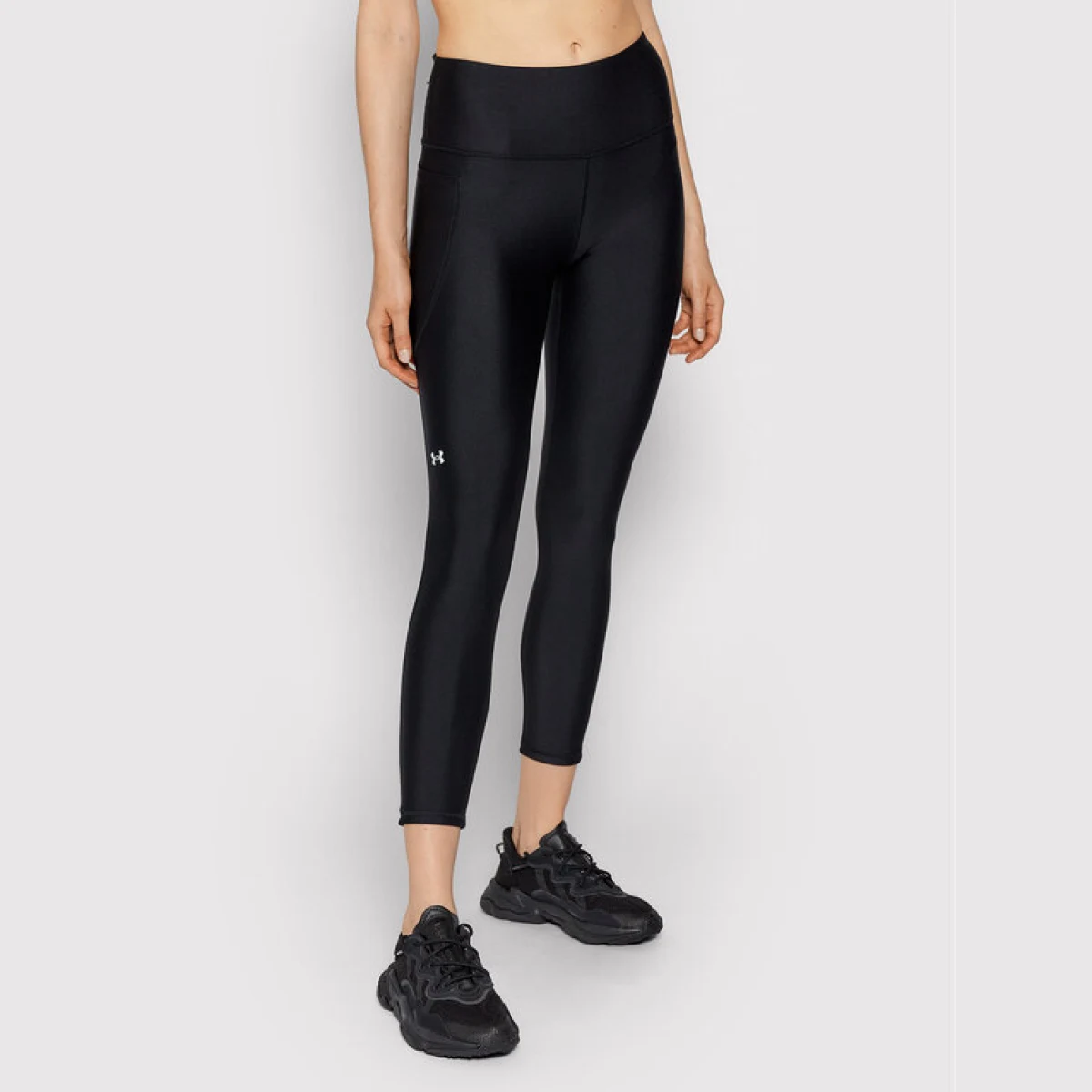 Under Armour Leggings No-Slip Waistband Ankle Crna Slim Fit - Veličina: S | Boja: čierna | Dobna skupina: Odrasli | Spol: Žensko · záber 2