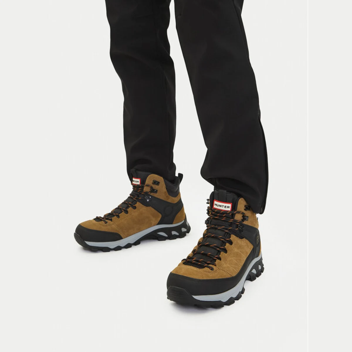 Hunter Trekking CEO-H8-352 Smeđa · záber 2